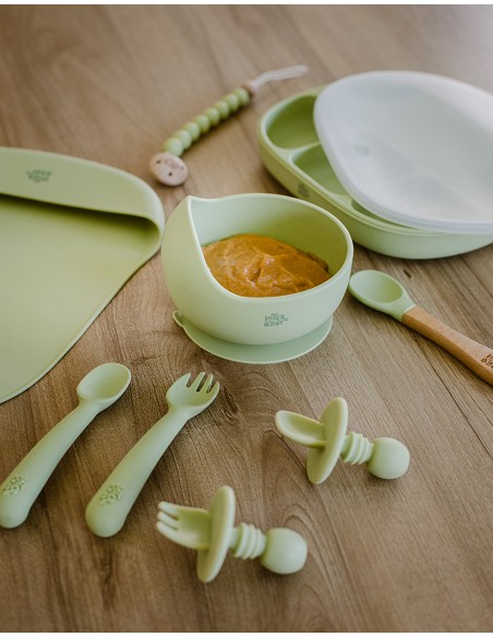 Set Portacubiertos+Cuchara+Sujeta Baberos  de Silicona Verde Oliva