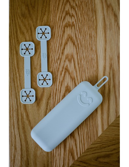 Set Portacubiertos+Cuchara+Sujeta Baberos  de Silicona Verde Oliva