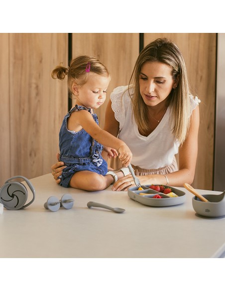 Set Portacubiertos+Cuchara+Sujeta Baberos  de Silicona Ocre Tierra