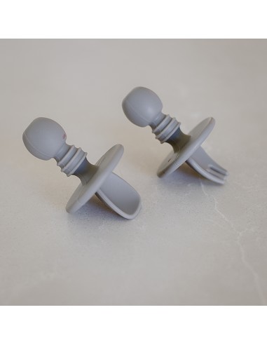 Set Cubiertos Aprendizaje  de Silicona Gris...