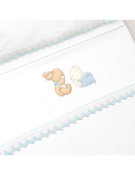 Triptico Cuna Guipur Oso Tumbado Conejito + Broche Bco/Azul