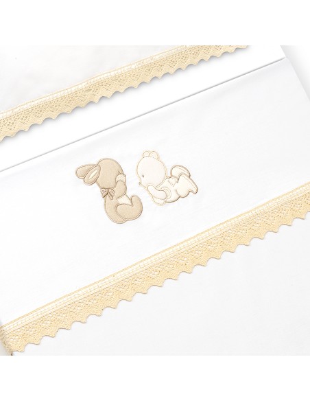 Triptico Cuna Guipur Oso Tumbado Conejito + Broche Bco/Beig